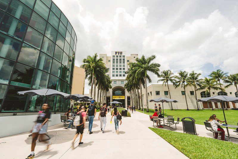 Англійська для дорослих у Флориді